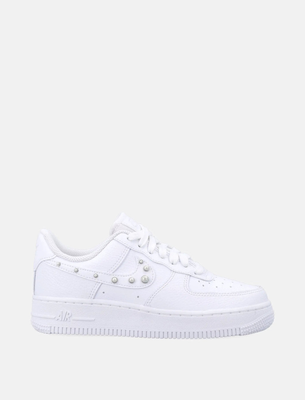 Nike Air Force 1 ’07 white leather woman's sneakers