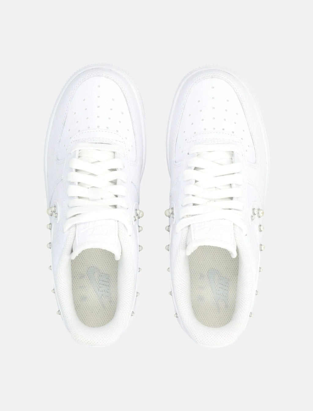 Nike Air Force 1 ’07 white leather woman's sneakers