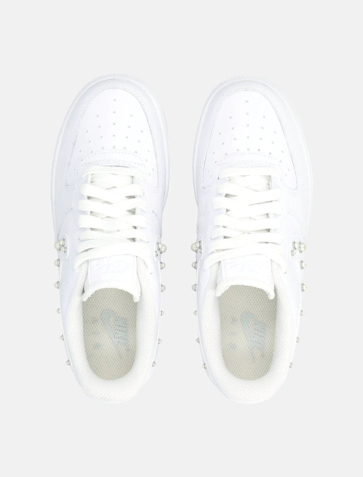 Nike Air Force 1 ’07 white leather woman's sneakers