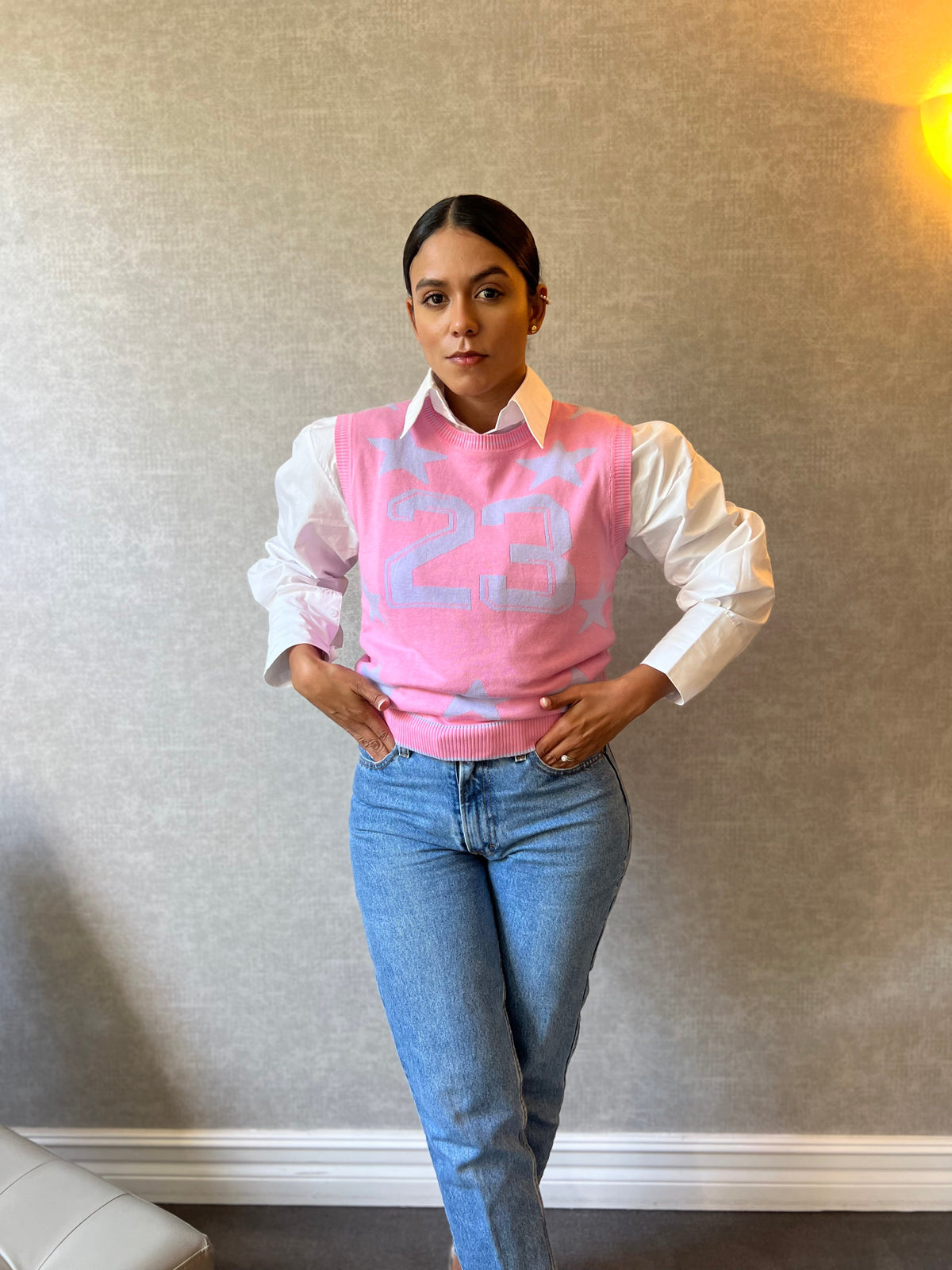 23 Graphic Pink with stars crop sweater vest